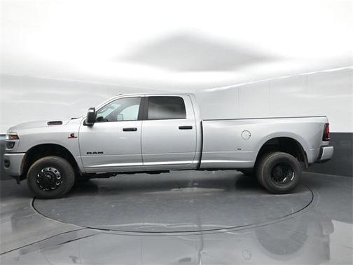 2026 RAM 3500 Big Horn Crew Cab 4x4 8' Box