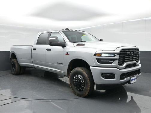 2026 RAM 3500 Big Horn Crew Cab 4x4 8' Box