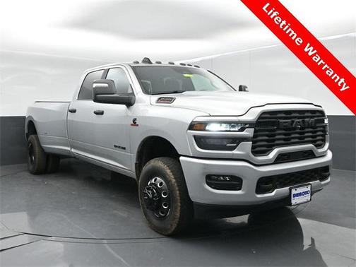2026 RAM 3500 Big Horn Crew Cab 4x4 8' Box