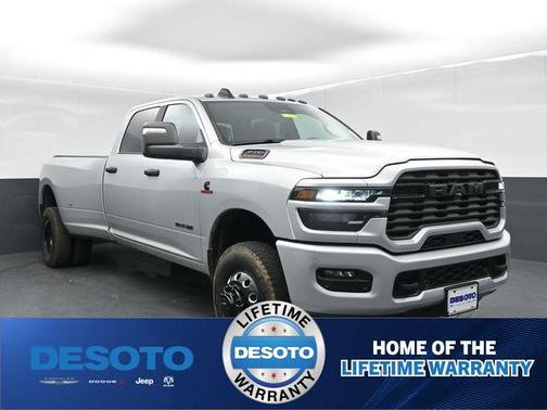 Silver Zynith 2026 RAM 3500 Big Horn Crew Cab 4x4 8' Box