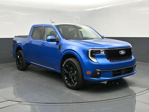 Velocity Blue 2026 Ford Maverick Lobo Standard