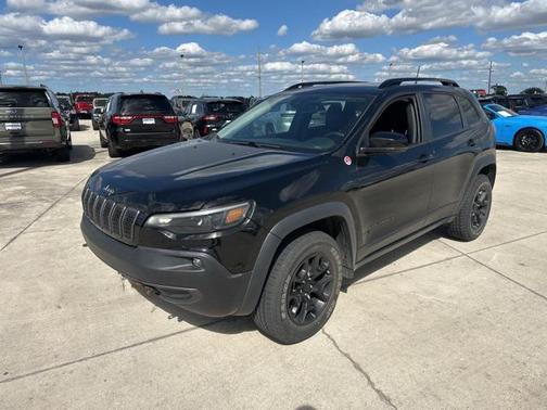 2022 Jeep Cherokee Trailhawk
