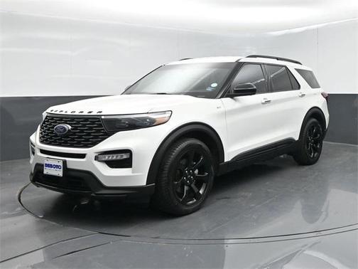 2023 Ford Explorer ST-Line