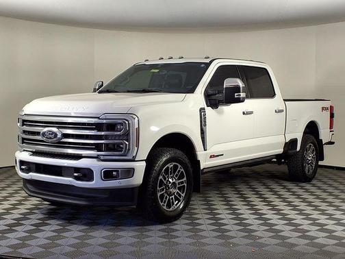 White Metallic 2024 Ford F-250 Limited