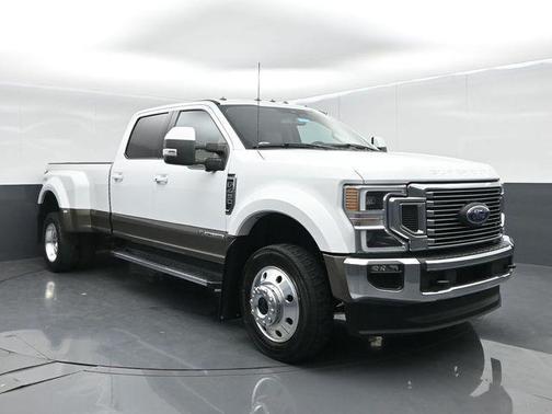 White 2022 Ford F-450 Lariat