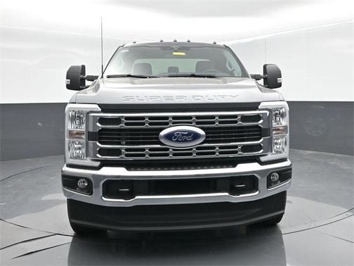 2026 Ford F-350 XLT