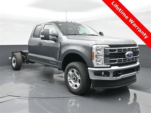 2026 Ford F-350 XLT