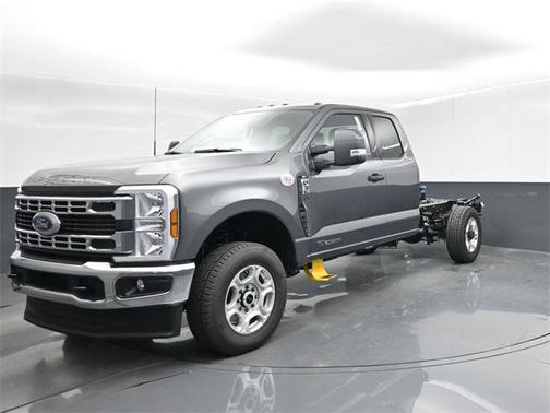 2026 Ford F-350 XLT