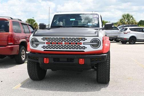 Oxford White 2025 Ford Bronco Stroppe Edition