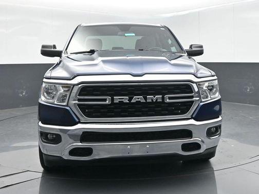 Patriot Blue Pearlcoat 2022 RAM 1500 Big Horn/Lone Star