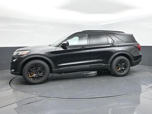 Agate Black Metallic 2026 Ford Explorer Tremor