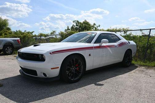 White Knuckle Clearcoat 2022 Dodge Challenger R/T Scat Pack
