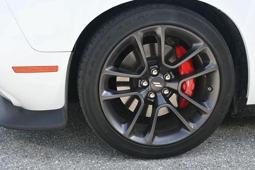 White Knuckle Clearcoat 2022 Dodge Challenger R/T Scat Pack