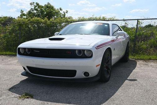 White Knuckle Clearcoat 2022 Dodge Challenger R/T Scat Pack