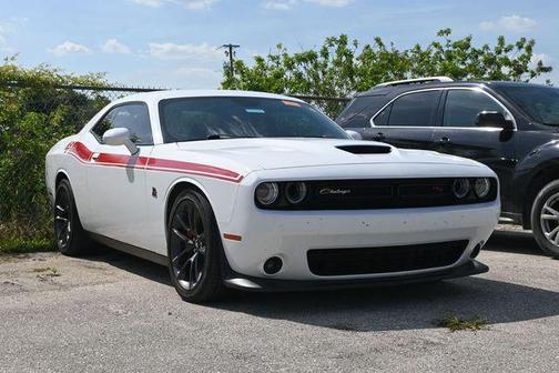 White Knuckle Clearcoat 2022 Dodge Challenger R/T Scat Pack