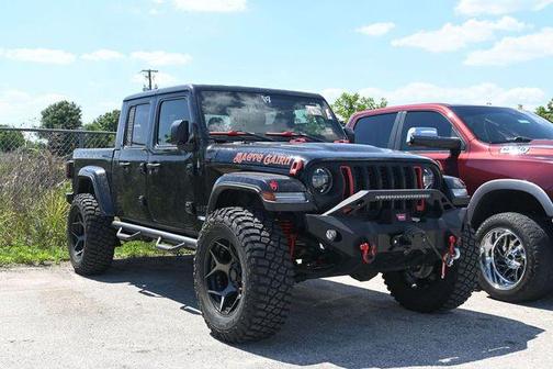 Black Clearcoat 2022 Jeep Gladiator Sport S