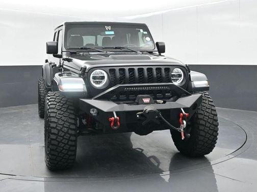Black Clearcoat 2022 Jeep Gladiator Sport S