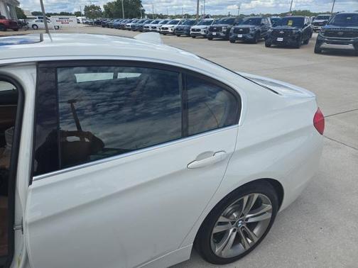 2017 BMW 330 330i