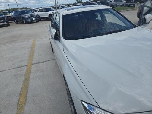 2017 BMW 330 330i