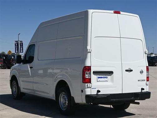 2020 Nissan NV Cargo NV2500 HD S V6
