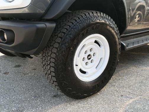 2025 Ford Bronco Heritage Edition