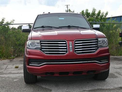 2016 Lincoln Navigator Select