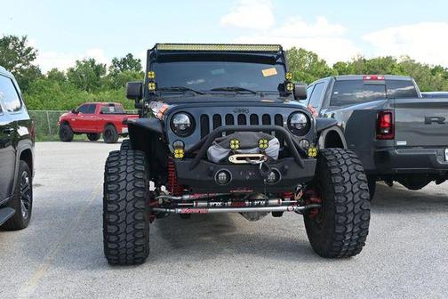 Black Clearcoat 2011 Jeep Wrangler Unlimited Rubicon