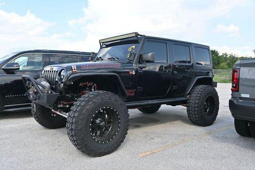 Black Clearcoat 2011 Jeep Wrangler Unlimited Rubicon