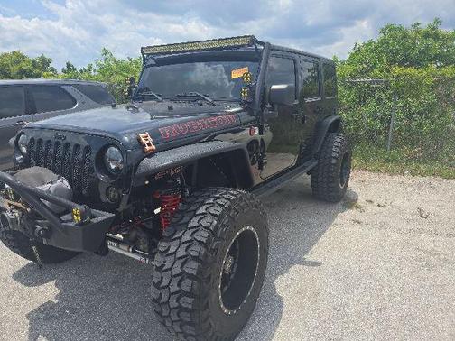 Black Clearcoat 2011 Jeep Wrangler Unlimited Rubicon