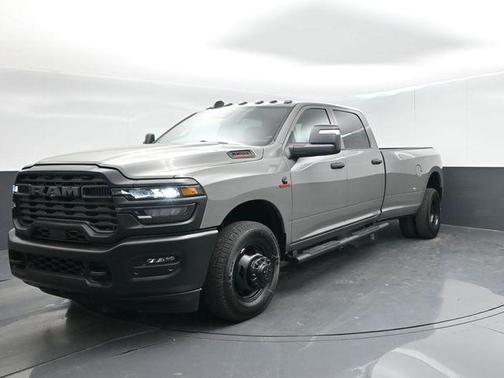 Ceramic Gray Clearcoat 2026 RAM 3500 Tradesman Crew Cab 4x2 8' Box