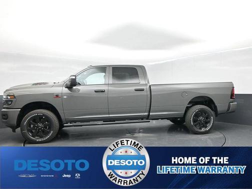 Ceramic Gray Clearcoat 2026 RAM 2500 Black Express Crew Cab 4x4 8' Box