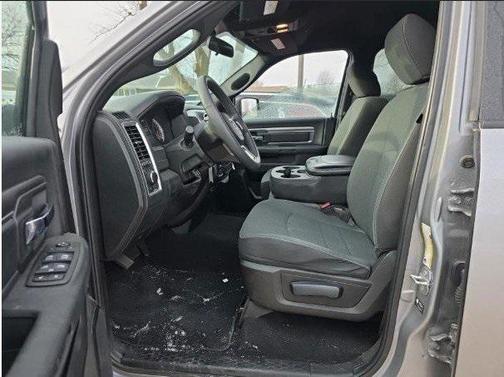 2022 RAM 1500 Classic Warlock Quad Cab 4x4 6'4' Box