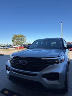 2021 Ford Explorer Base
