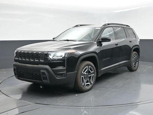 Diamond Black Crystal Pearlcoat 2026 Jeep Cherokee Limited