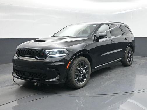 DB Black Crystal Clearcoat 2026 Dodge Durango GT Plus