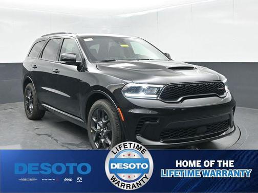 DB Black Crystal Clearcoat 2026 Dodge Durango GT Plus
