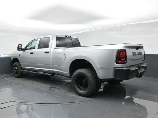 Silver Zynith 2026 RAM 3500 Tradesman Crew Cab 4x4 8' Box