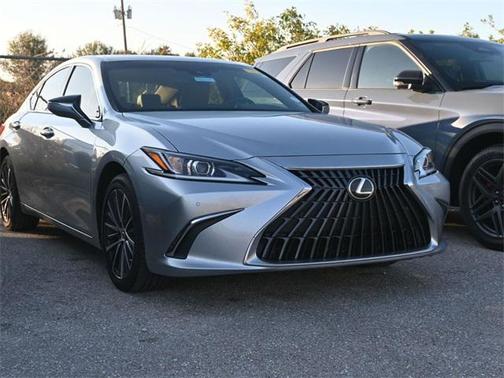 2022 Lexus ES 350 Base