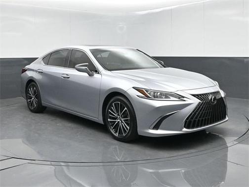 2022 Lexus ES 350 Base