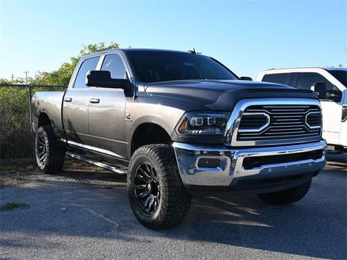 2017 RAM 2500 Lone Star Crew Cab 4x4 6'4' Box