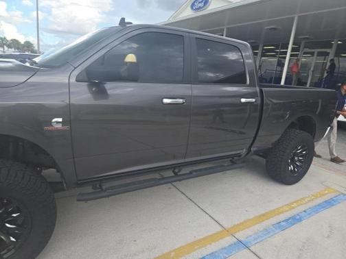 2017 RAM 2500 Lone Star Crew Cab 4x4 6'4' Box