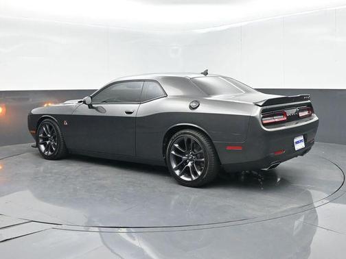 Granite Crystal Metallic Clearcoat 2023 Dodge Challenger R/T Scat Pack