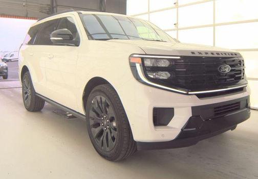 White Metallic 2025 Ford Expedition Platinum