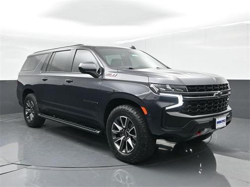 2022 Chevrolet Suburban 4WD Z71