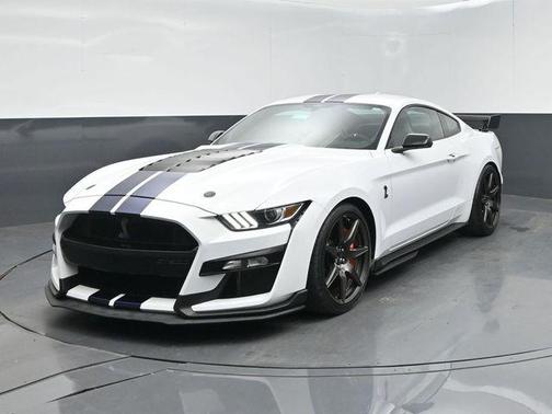 Oxford White 2021 Ford Shelby GT500 Base