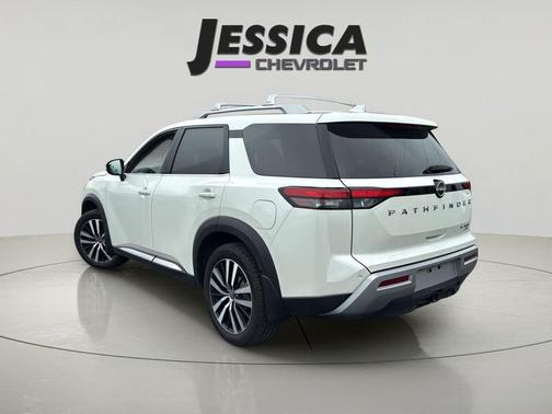 Pearl White Tricoat 2024 Nissan Pathfinder Platinum 4WD