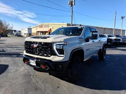 2026 Chevrolet Silverado 2500 Crew Cab, Standard Bed, XR2, 4WD