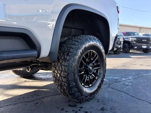 2026 Chevrolet Silverado 2500 Crew Cab, Standard Bed, XR2, 4WD