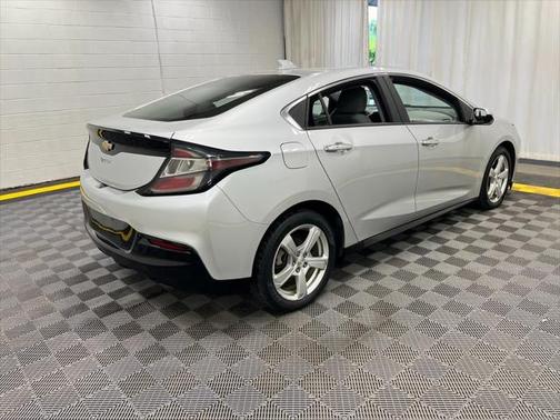 2018 Chevrolet Volt LT