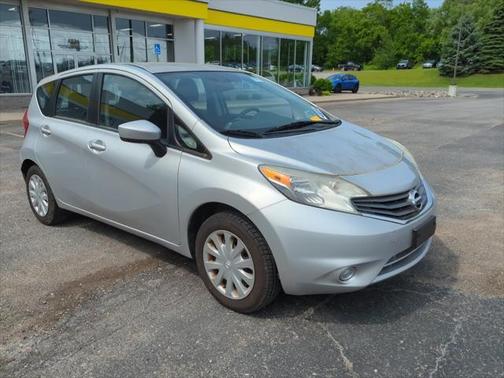 2016 Nissan Versa Note SR
